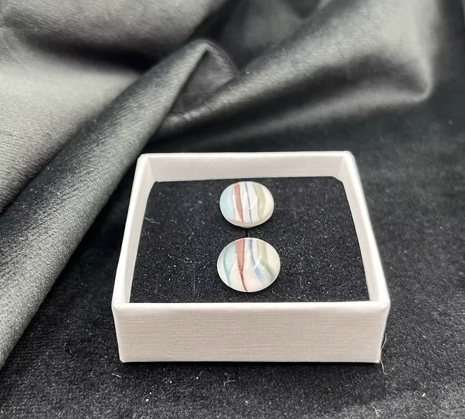 Chic Ripple Glass Circular Stud Earring
