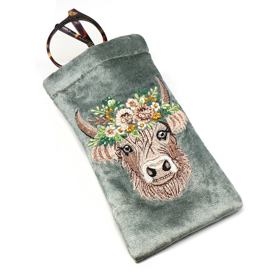 Highland Cow Embroidered Velvet Glasses Pouch