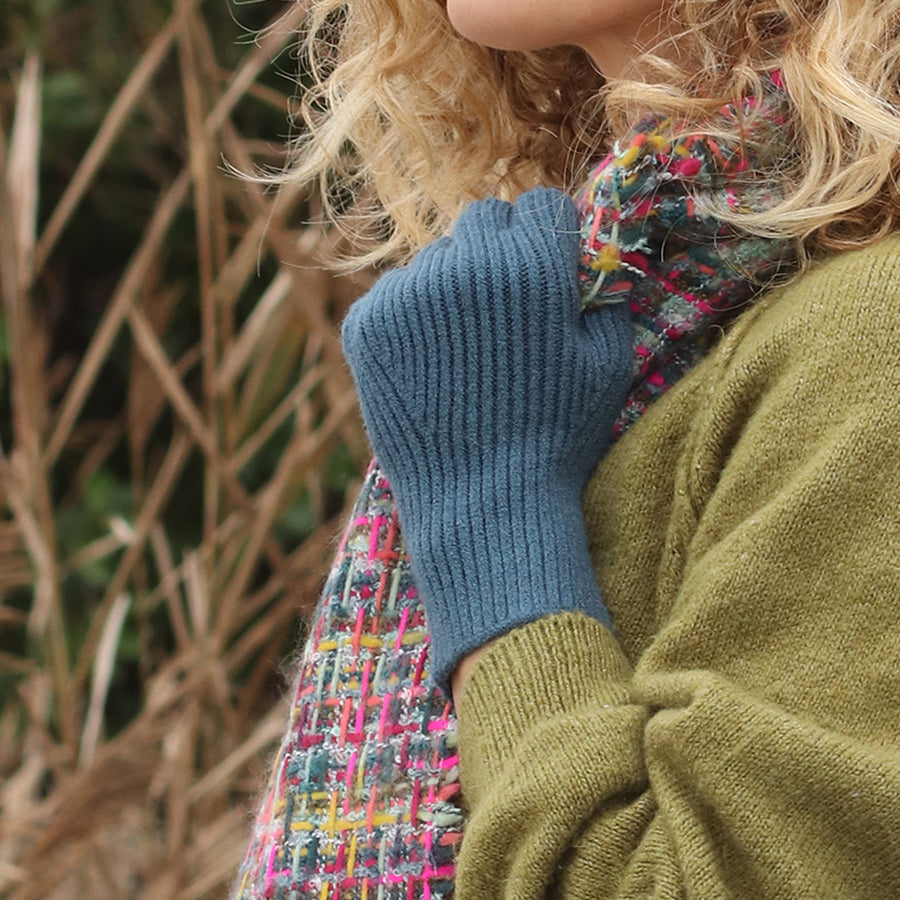 Fine Rib Knit Fingerless Gloves in Denim Blue