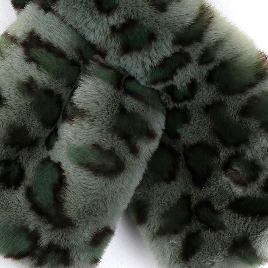 Green Leopard Print Faux Fur Pull Through Scarf