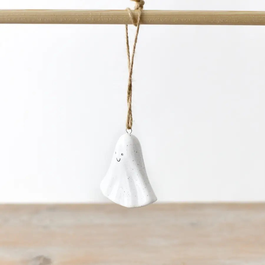 Ghost Hanger With Smiley Face