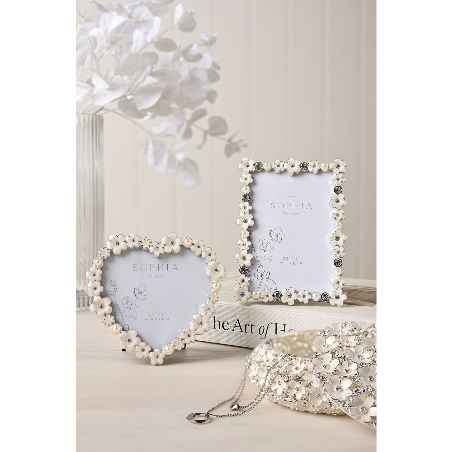 Sophia Daisy Heart Photo Frame White