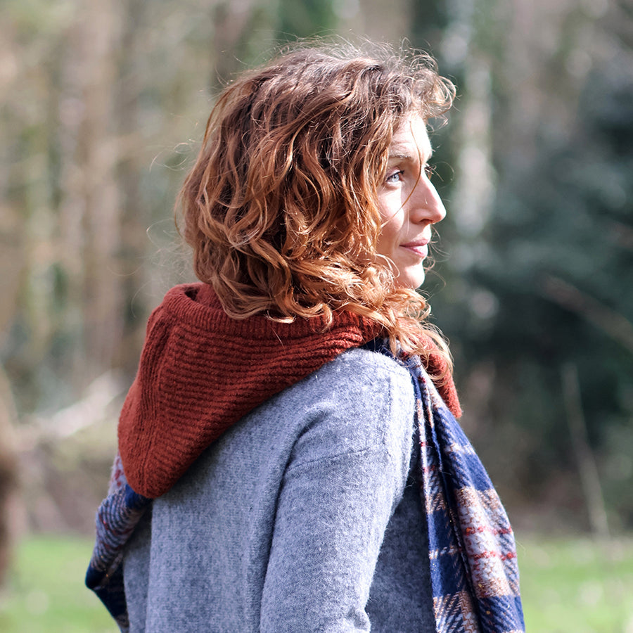 Cosy Hood & Bonnet Rust