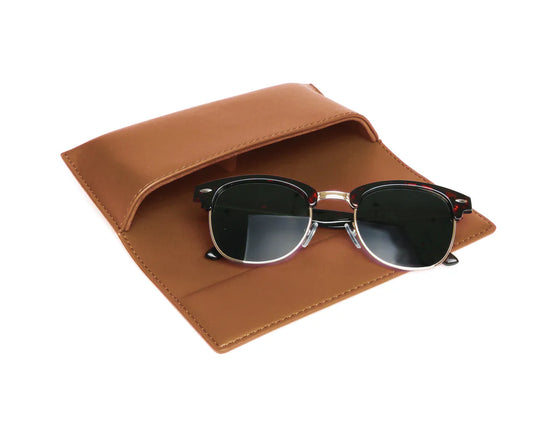 Rome Glasses Case in Tan