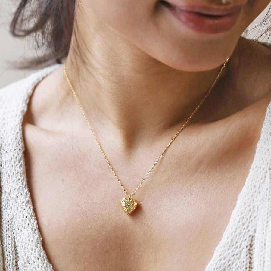 3D Molten Heart Gold Pendant Necklace.
