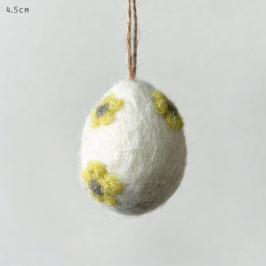 Daisy Felt Egg Yellow
