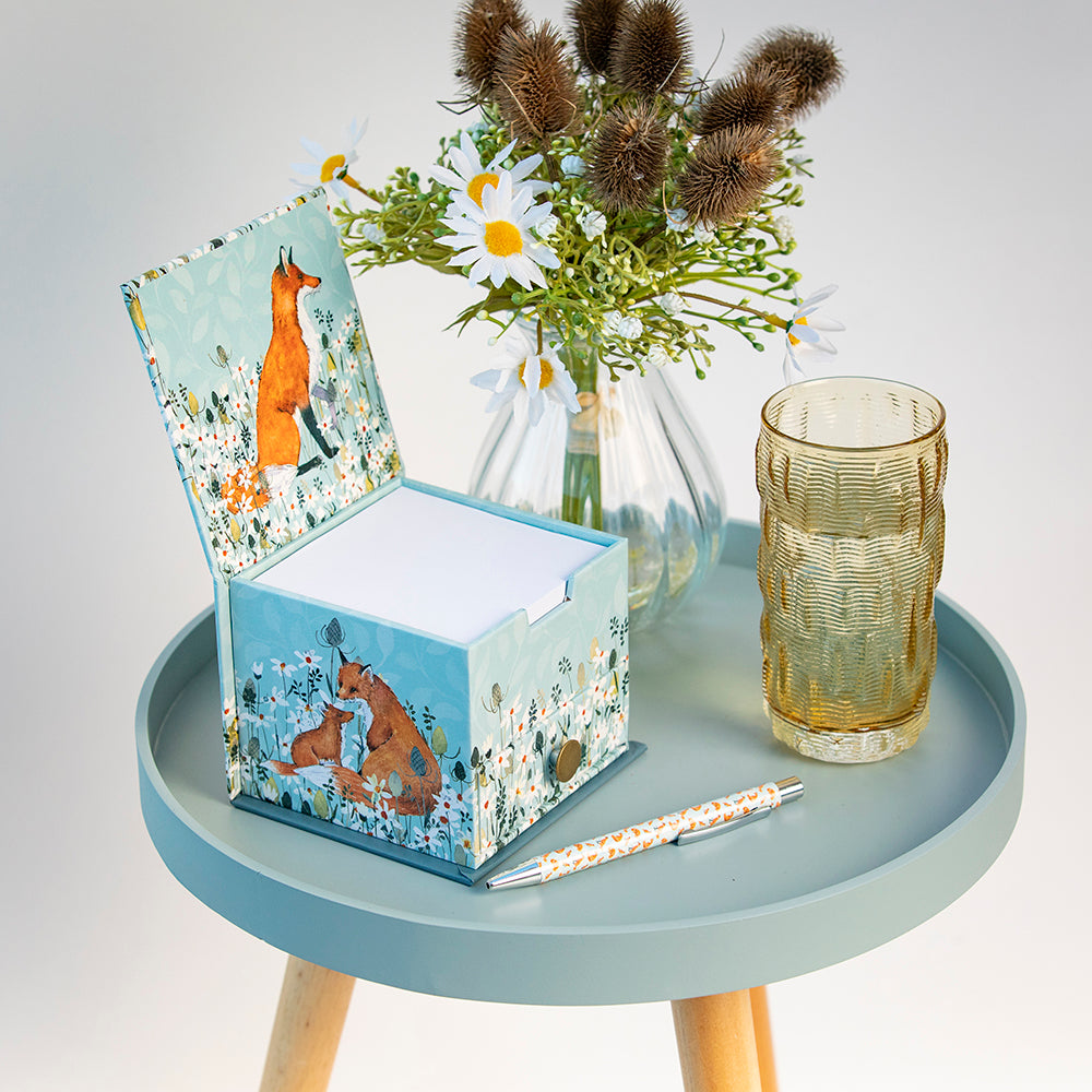 Foxy Tales Memo Cube
