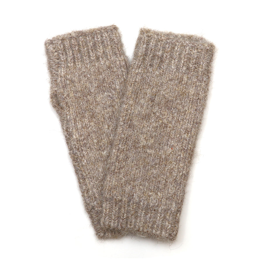 Wrist Warmers in Oatmeal