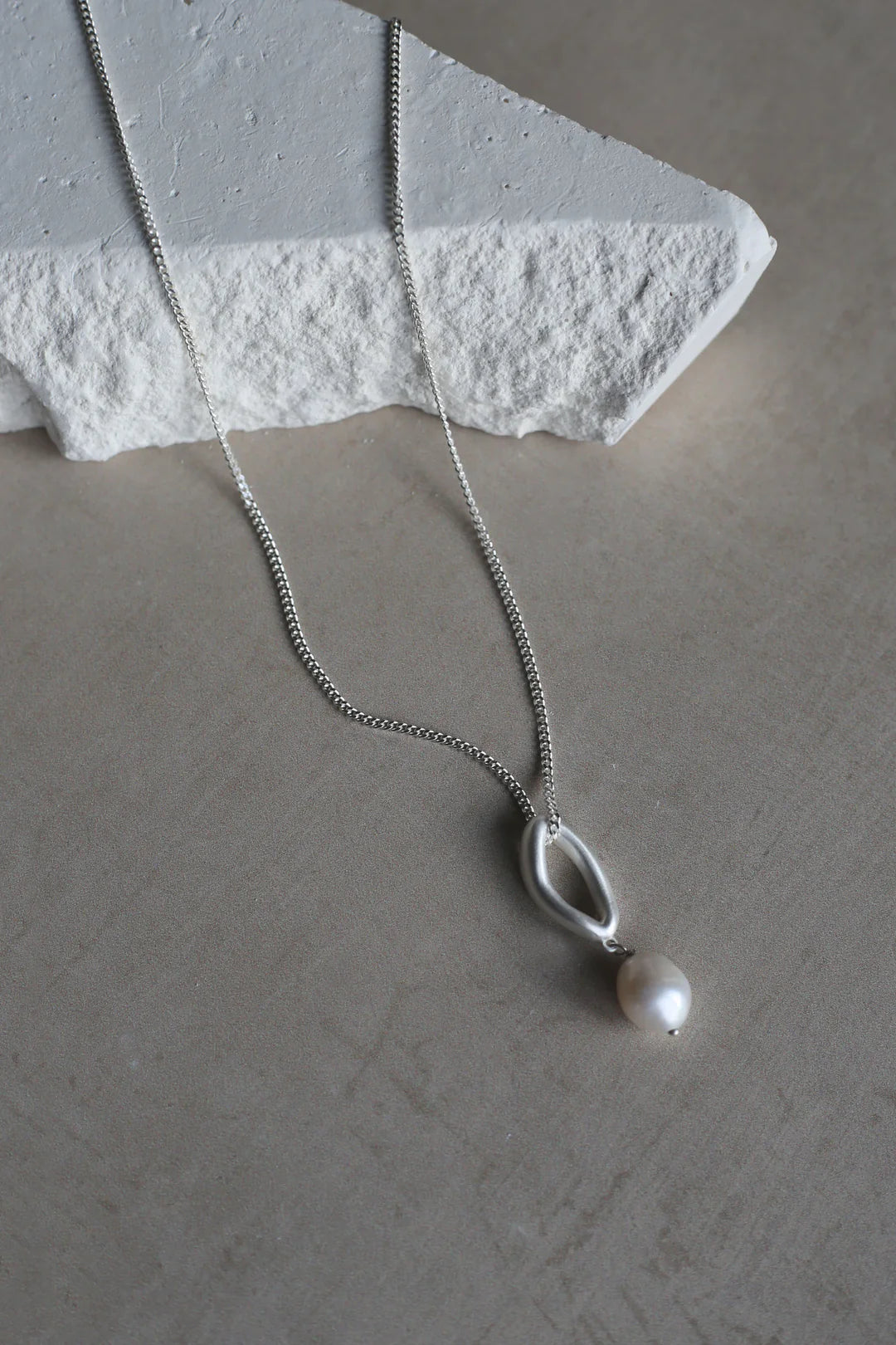 Tranquil Silver Pearl Necklace