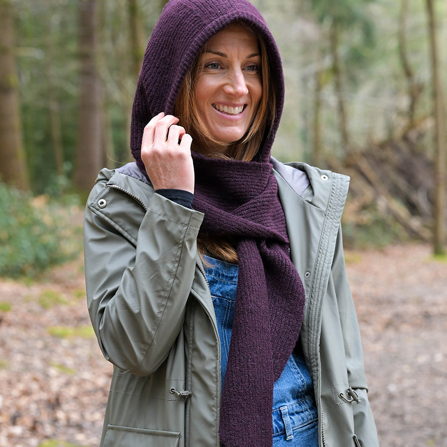 Cosy Hood & Bonnet Dark Chocolate