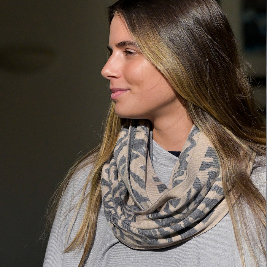 Fine Knit Animal Stripe Snood Scarf Grey