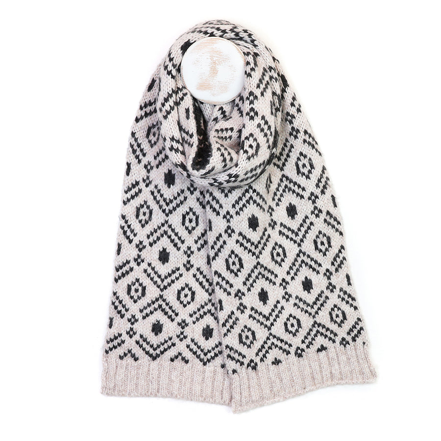 Geometric Knit Scarf Oatmeal & Black