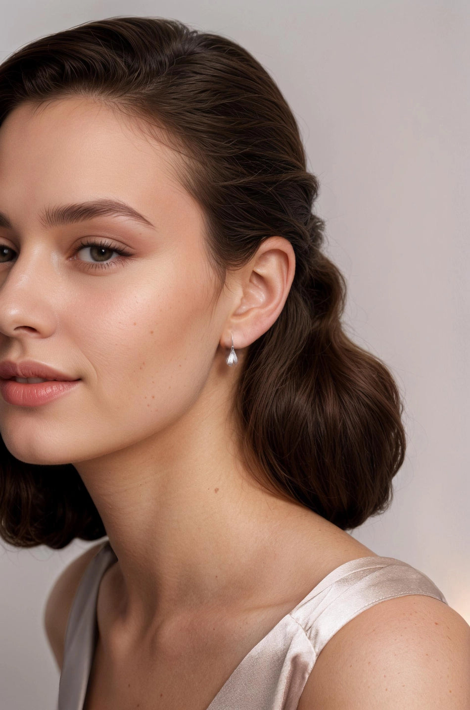 Snowdrop Earrings Silver
