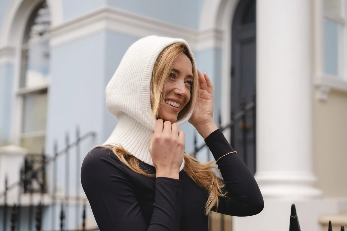 Ladies Cable Knit Hat Winter White