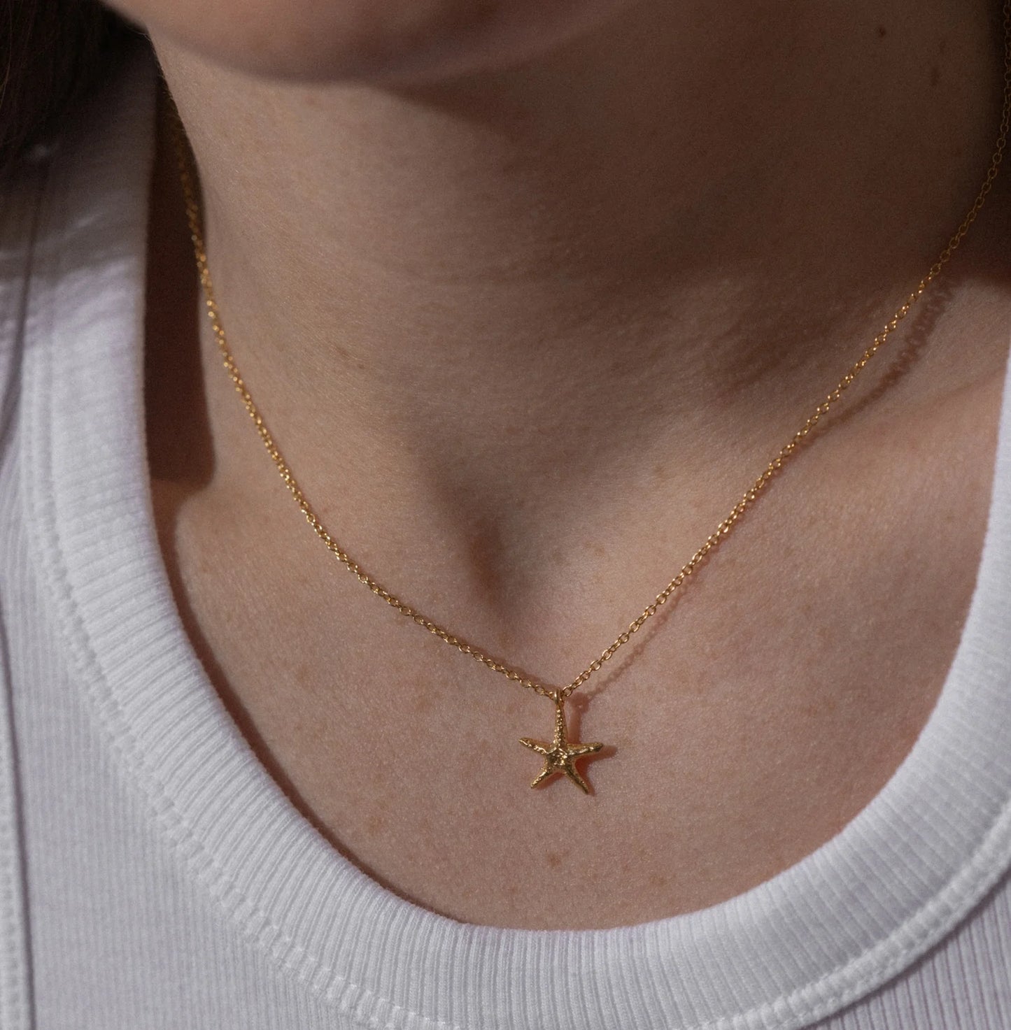 Starfish Necklace Gold