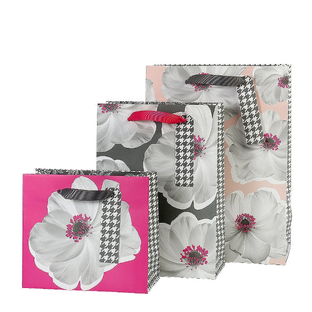 Black, White & Pink Flower Design Mixed Sizes Gift Bags