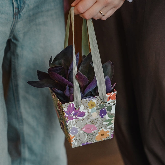 Water Resistant Flower Mixed Sizes Gift Bags