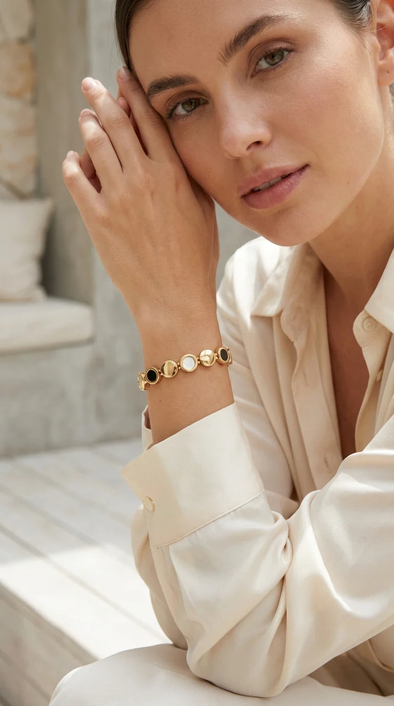 Envy Gold Stretch Circles Bracelet