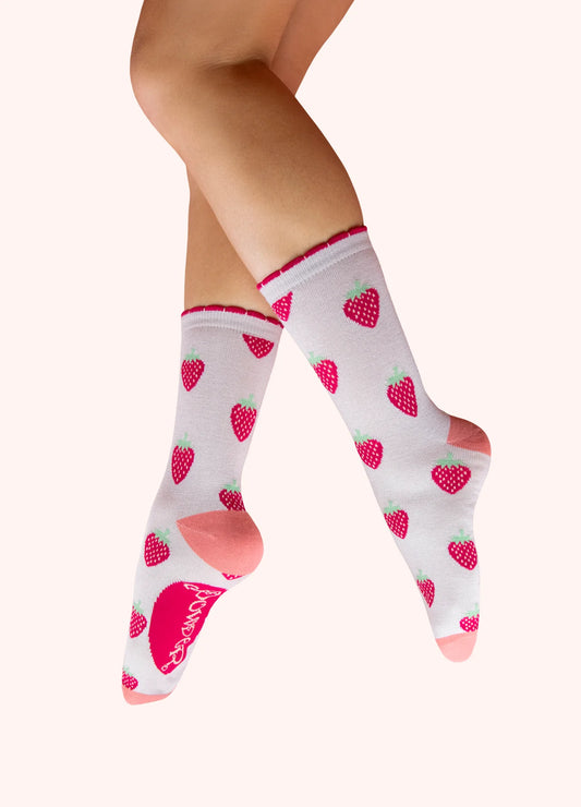 Succulent Strawberries Ladies Ankle Socks in Cream