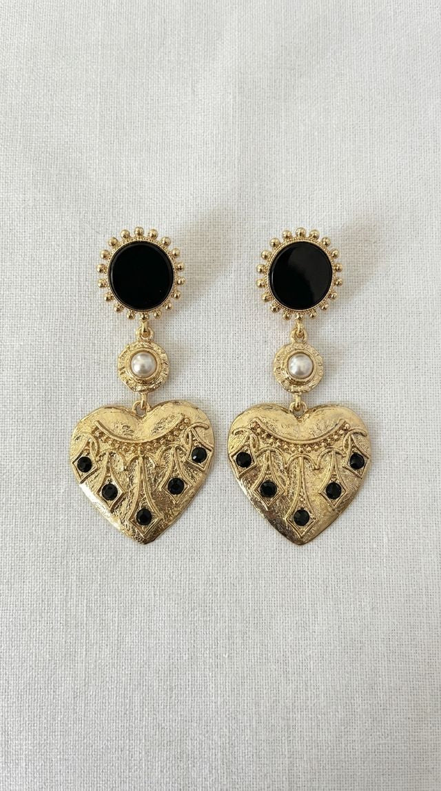 Envy Detailed Heart Drop Earrings Gold