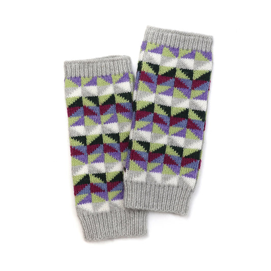 Retro Geo Pattern Wool Blend Wrist Warmers in Grey