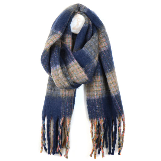 Chunky Checked Scarf in Navy & Beige