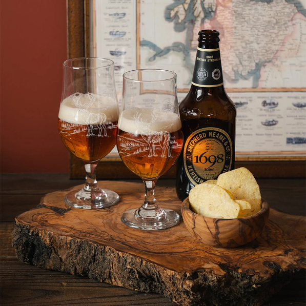 2 Craft Beer Glasses in Wooden Gift Box - Highland Cow