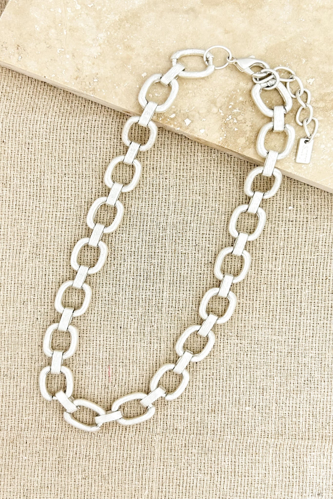 Short Square Linked Necklace Silver