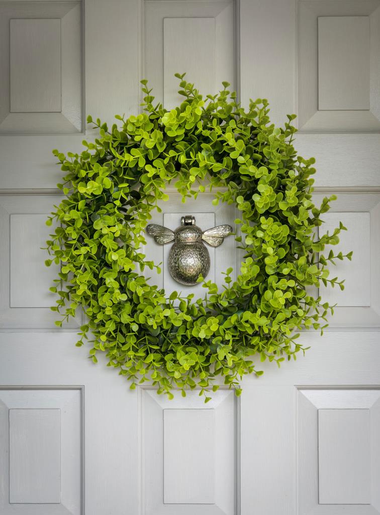 Faux Evergreen Chaplet 40cm