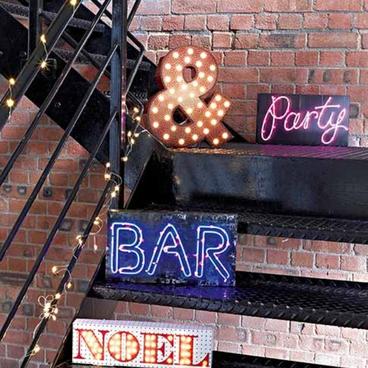 Talking Tables Party Illuminations Signs